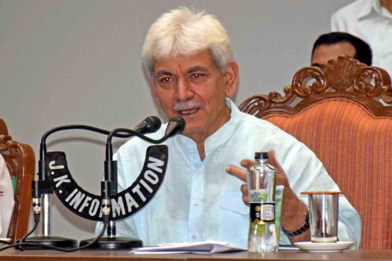 Hindi Diwas: I’M TRYING TO LEARN URDU, says LG Manoj Sinha