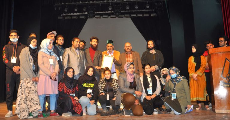 Literary & Cultural Event “Posh Zoozraan” by Angel’s Cultural Academy held in Srinagar