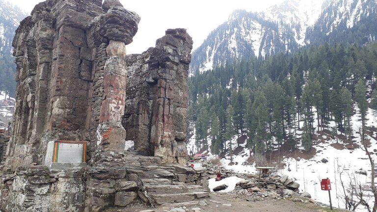 Poem: In Beautiful Kashmir