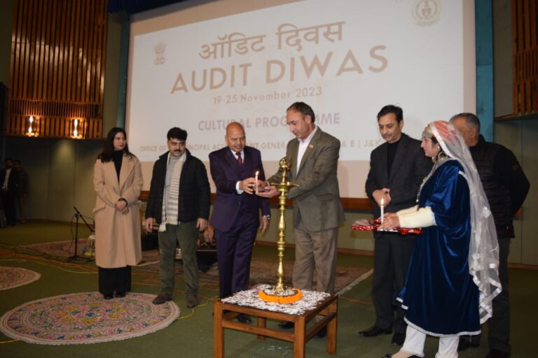 Weeklong Audit Diwas celebrations marked a splendid conclusion in Srinagar