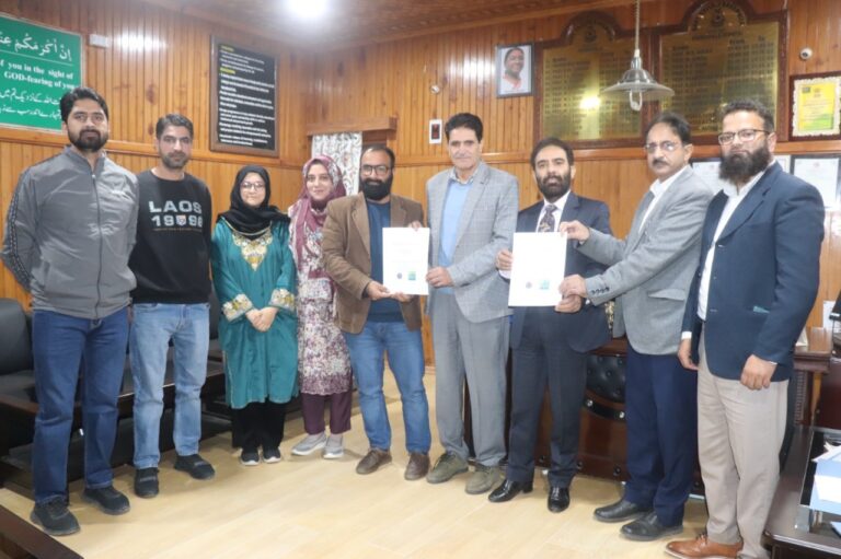Akashvani Srinagar, GDC Baramulla Sign MoU to Promote Young Media Talent