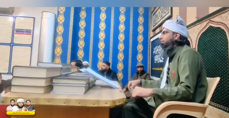 Engineer Muhammad Ali Mirza resumes weekly lectures after release from jail