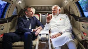 Prime Minister Modi and President Macron traveled in the same vehicle from Lok Bhawan to attend the India-France Innovation Forum in Mumbai.
