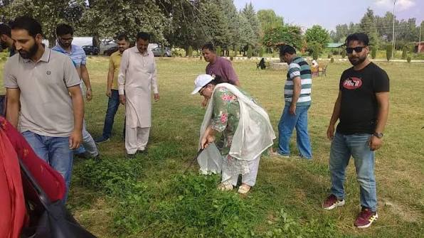 SKUAST-K Holds Cleanliness Drive at Nilnag