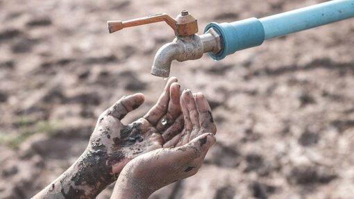 Srinagar Water Crisis Deepens in Heat