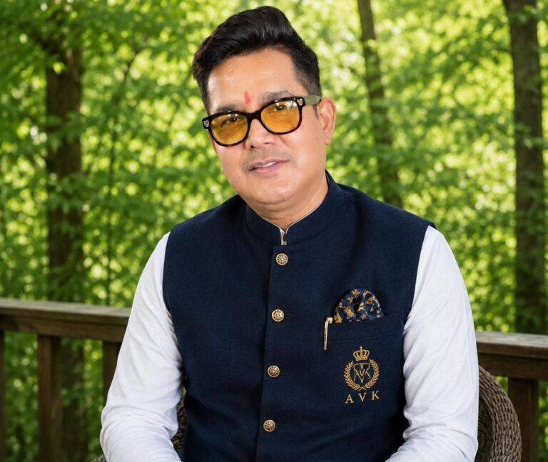 Ace Astrologer Predicts a New Era of Investment, Employment and Growth for Bengal