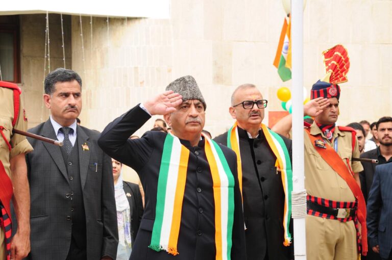 In a first, Kashmir’s District Bars Unite at High Court I-Day Celebrations
