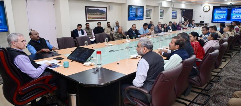 CM Reviews Darbar Move Arrangements for Jammu