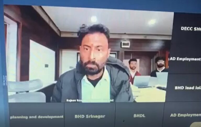 Viral Video Sparks Outrage Over IAS-JKAS Exchange