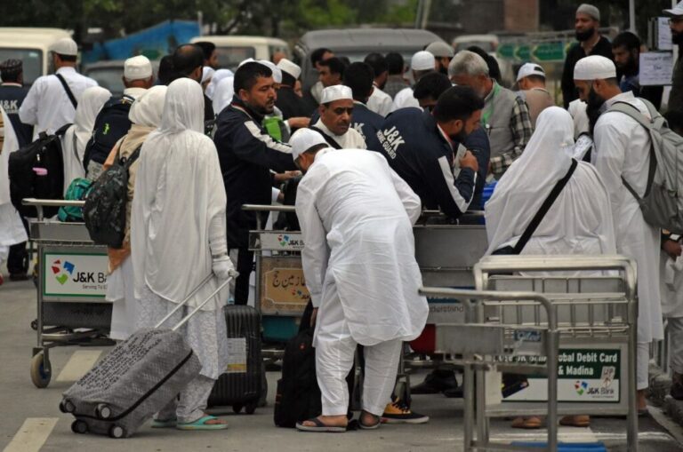 India Steps Up Return of Umrah Pilgrims