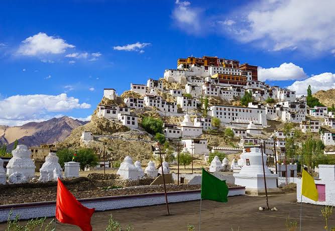 PM Inaugurates ₹3,350 Crore Ladakh Projects
