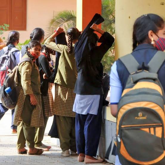 Class 10 Students Seek Five Grace Marks Over Alleged Urdu Paper Errors