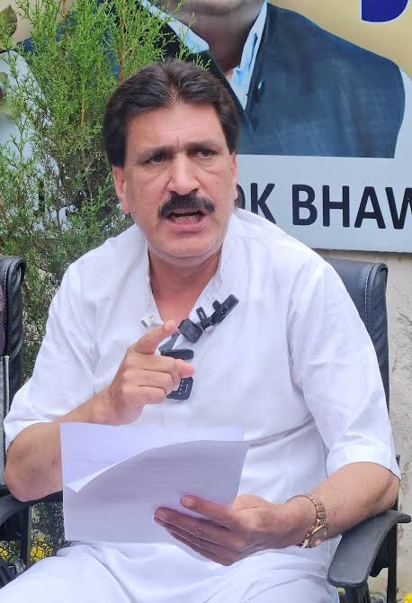 Altaf Thakur Seeks Legal Action Against Farooq