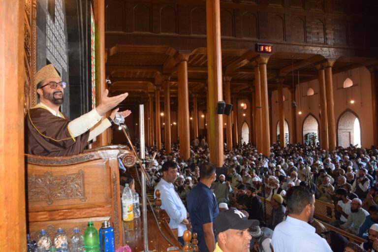 Mirwaiz Calls for Self-Accountability and Compassion